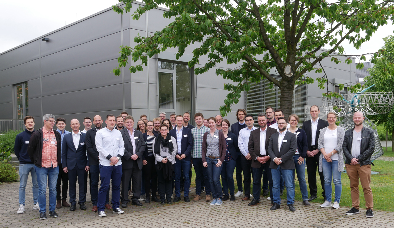 Volles Programm vor vollen Reihen